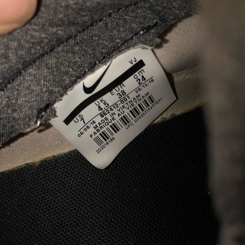 Nike shoes